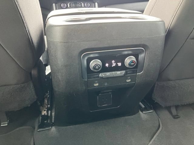 Used 2023 Chevrolet Suburban LS RWD image 19