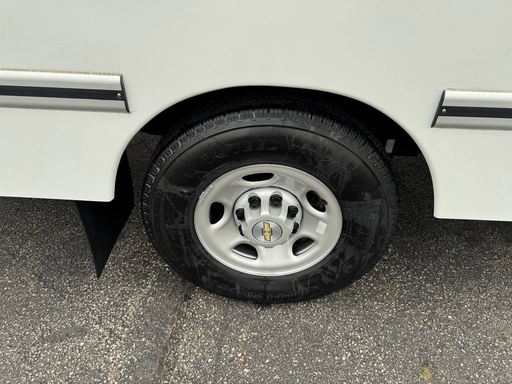 New 2026 Chevrolet Express 3500 w/ Power Convenience Package RWD image 22