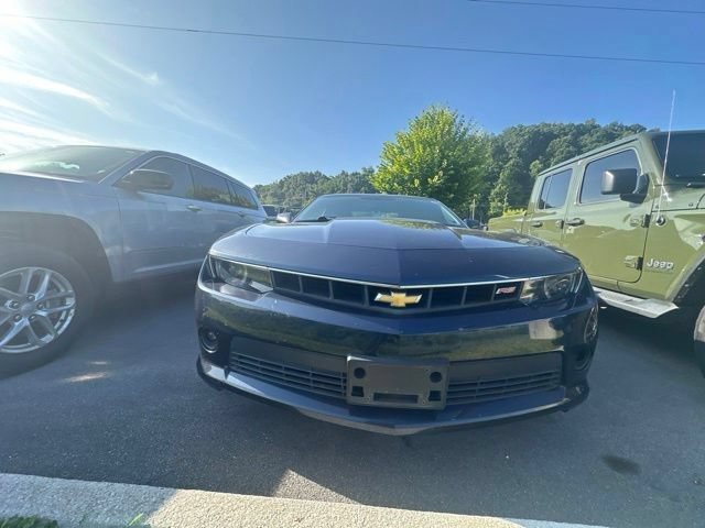 Used 2015 Chevrolet Camaro LT w/ RS Package RWD image 7