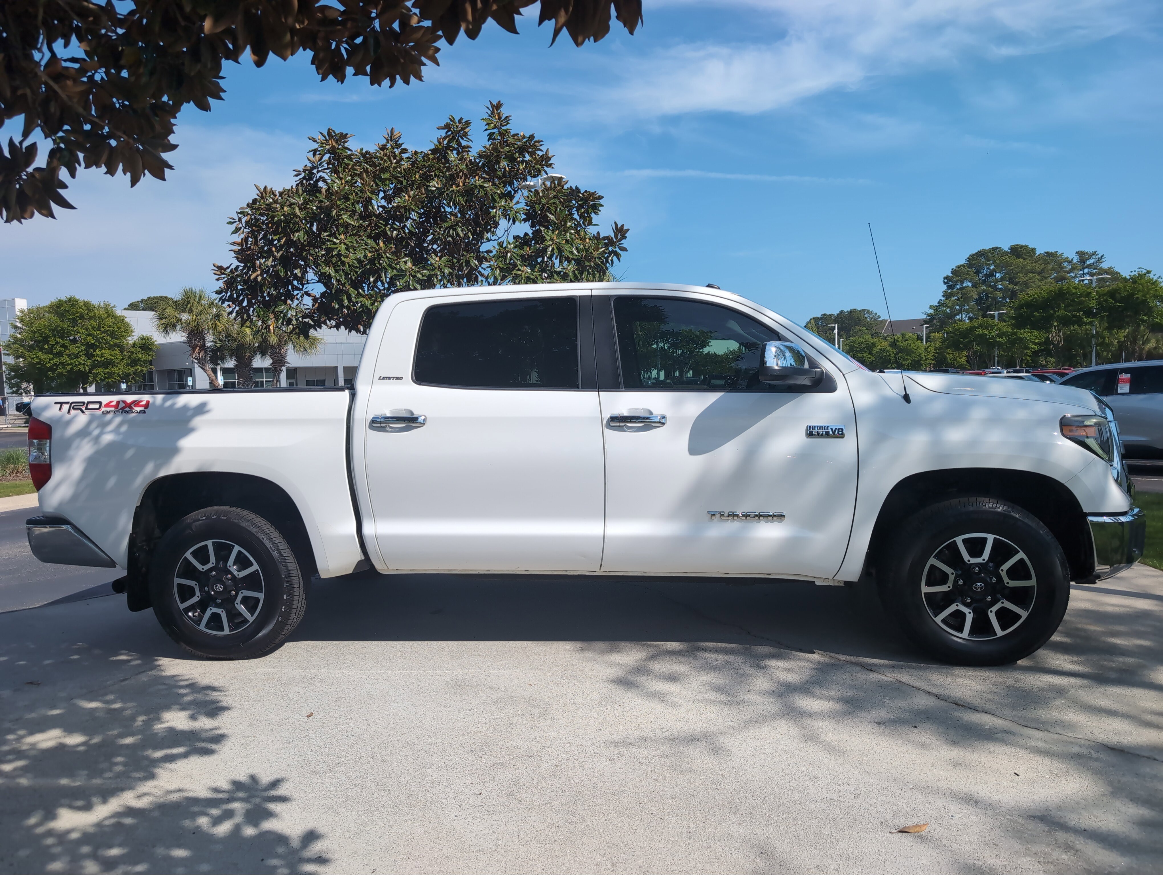 Used 2019 Toyota Tundra Limited w/ TRD Off Road Package AWD/4WD image 11