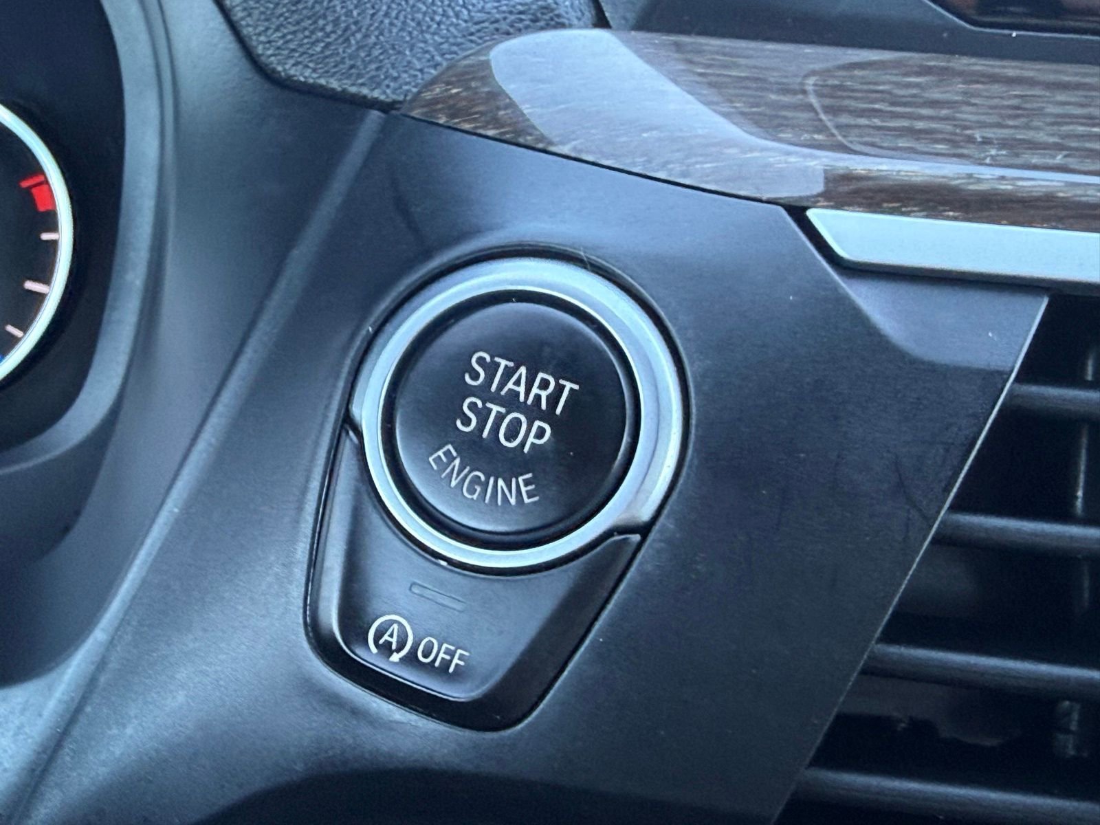 Used 2019 BMW X3 xDrive30i w/ Convenience Package image 21