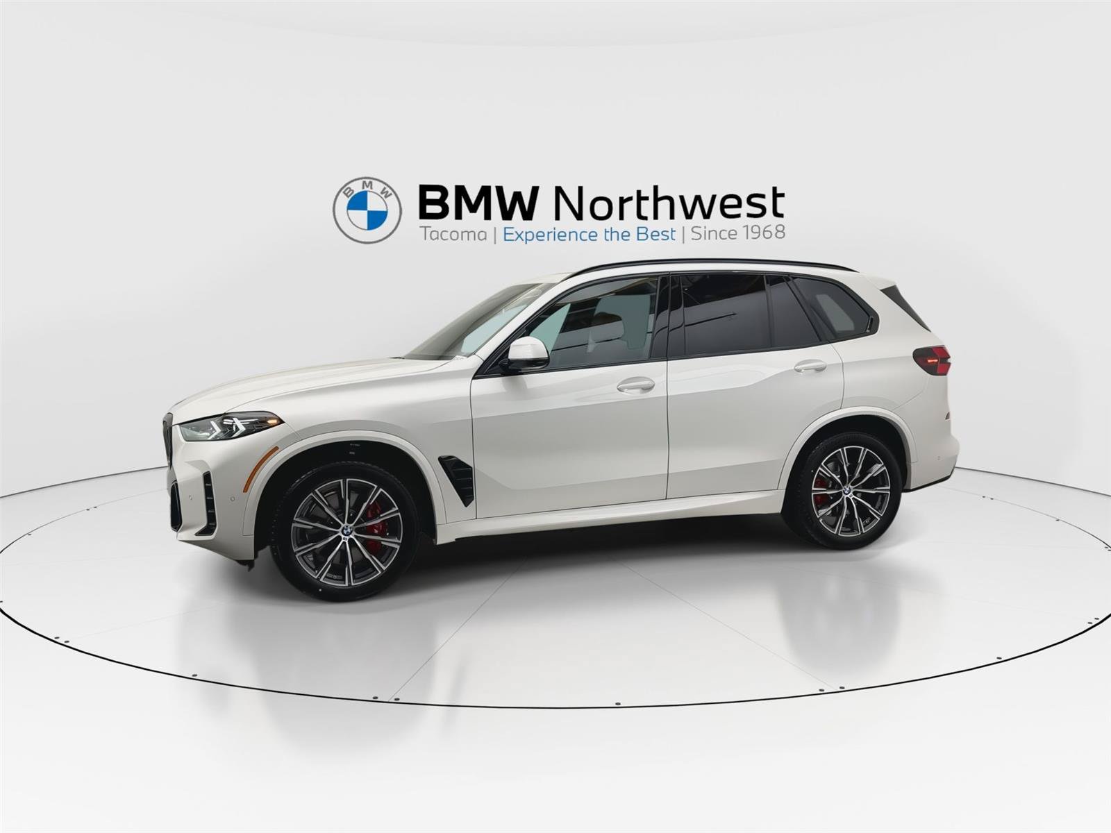 New 2026 BMW X5 xDrive40i w/ M Sport Package AWD/4WD image 10