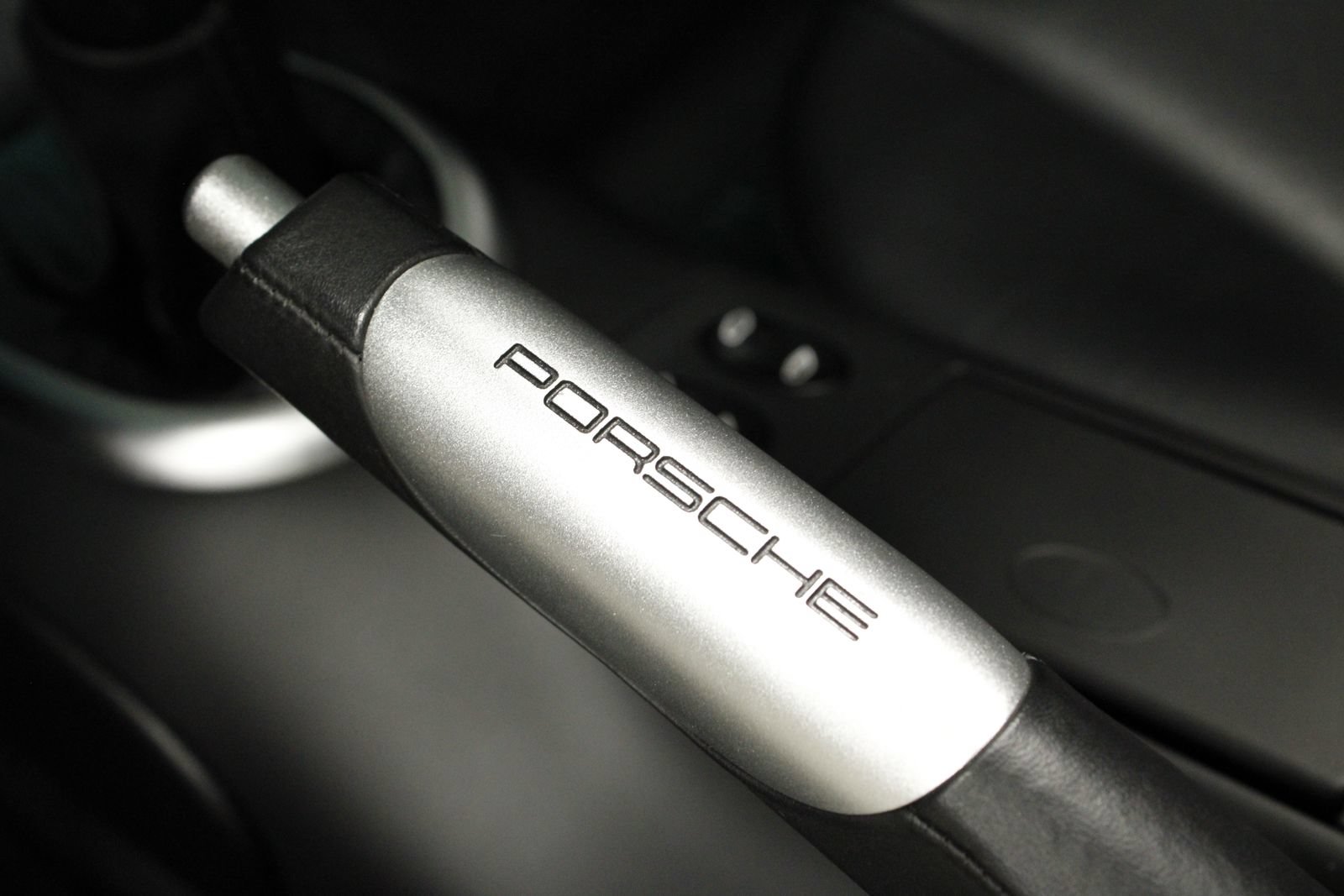 Used 2003 Porsche 911 Carrera RWD image 36