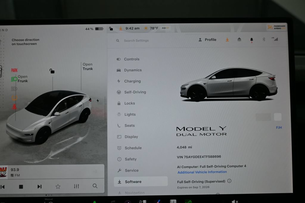 Used 2026 Tesla Model Y Long Range AWD/4WD image 14