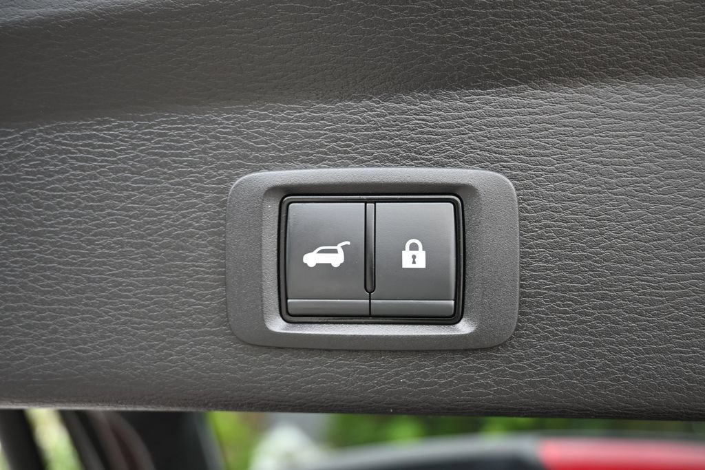 Used 2024 Mitsubishi Outlander SEL Black Edition AWD/4WD image 17