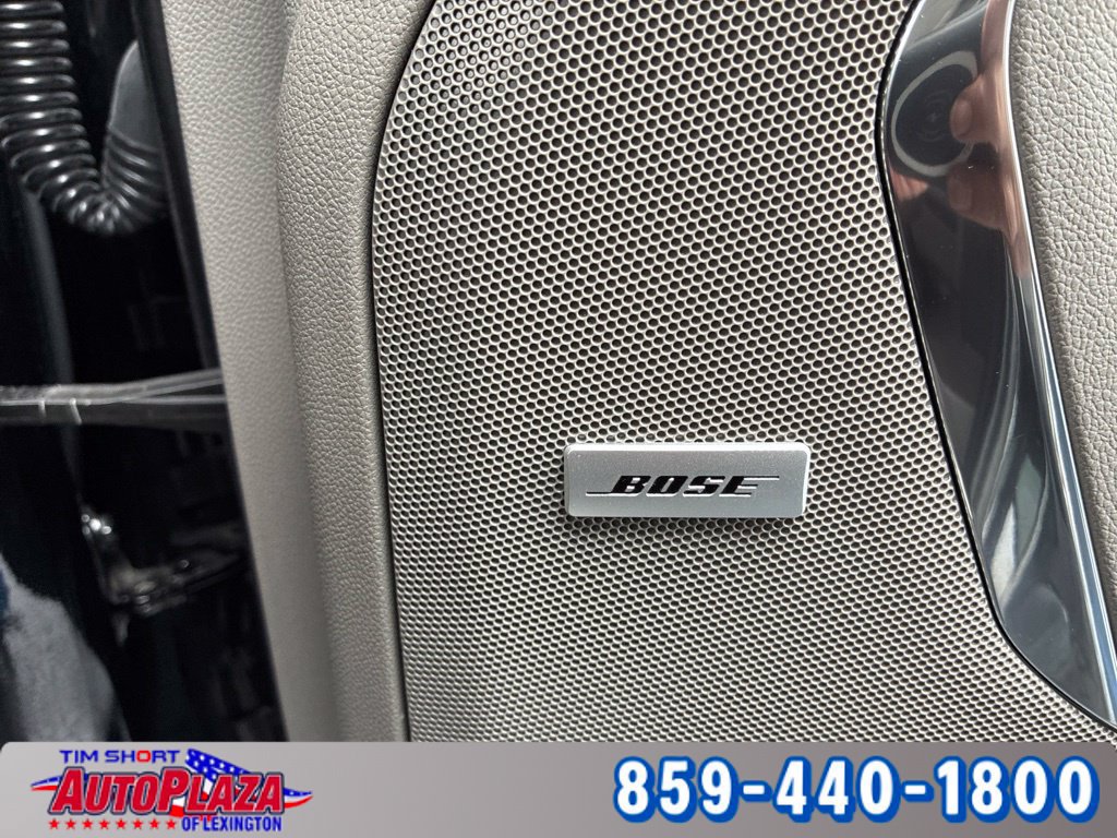 Used 2021 Chevrolet Tahoe Z71 w/ Z71 Off-Road Package AWD/4WD image 23