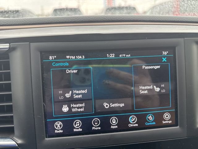 Used 2019 Chrysler Pacifica Touring-L image 26