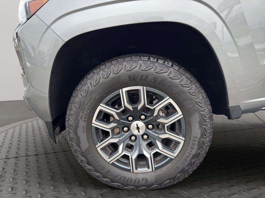 Certified 2025 Chevrolet Colorado Z71 w/ Technology Package image 23