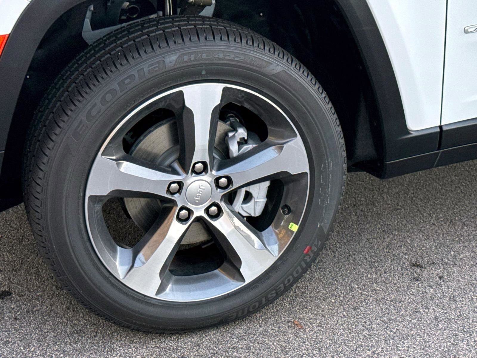 New 2025 Jeep Grand Cherokee Limited image 5