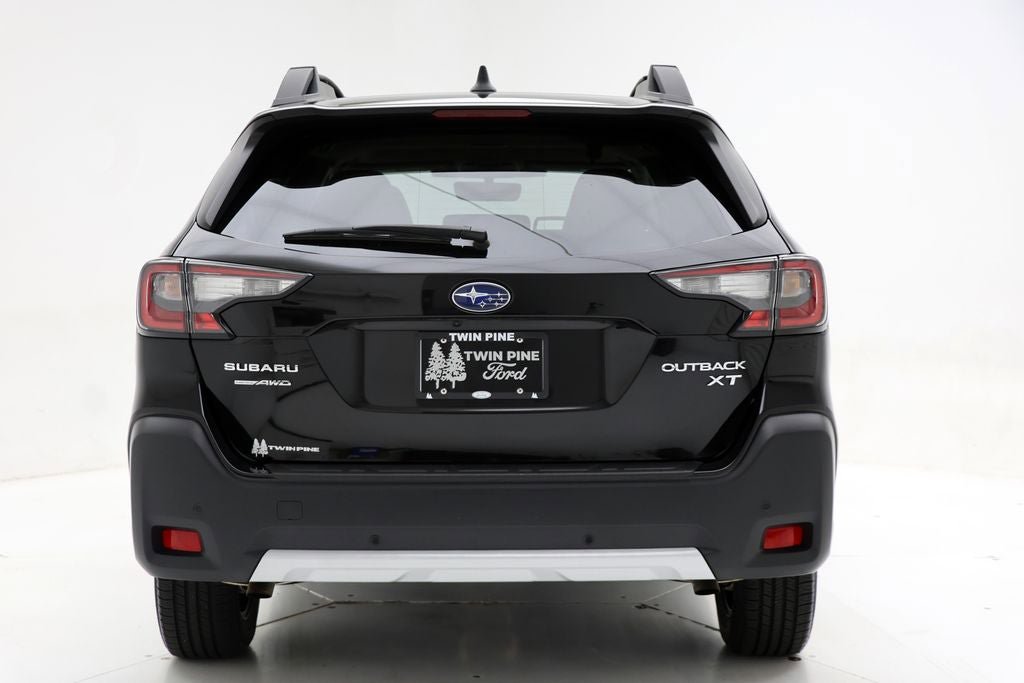 Used 2023 Subaru Outback Limited XT AWD/4WD image 7
