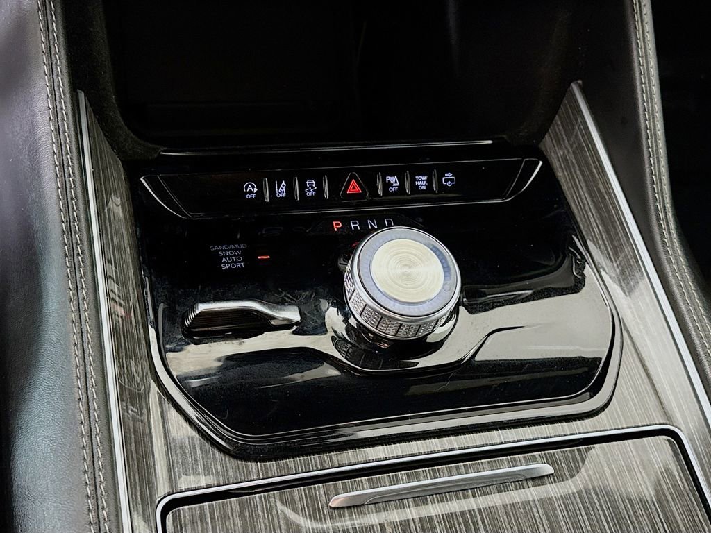 Used 2022 Jeep Wagoneer Series II image 10