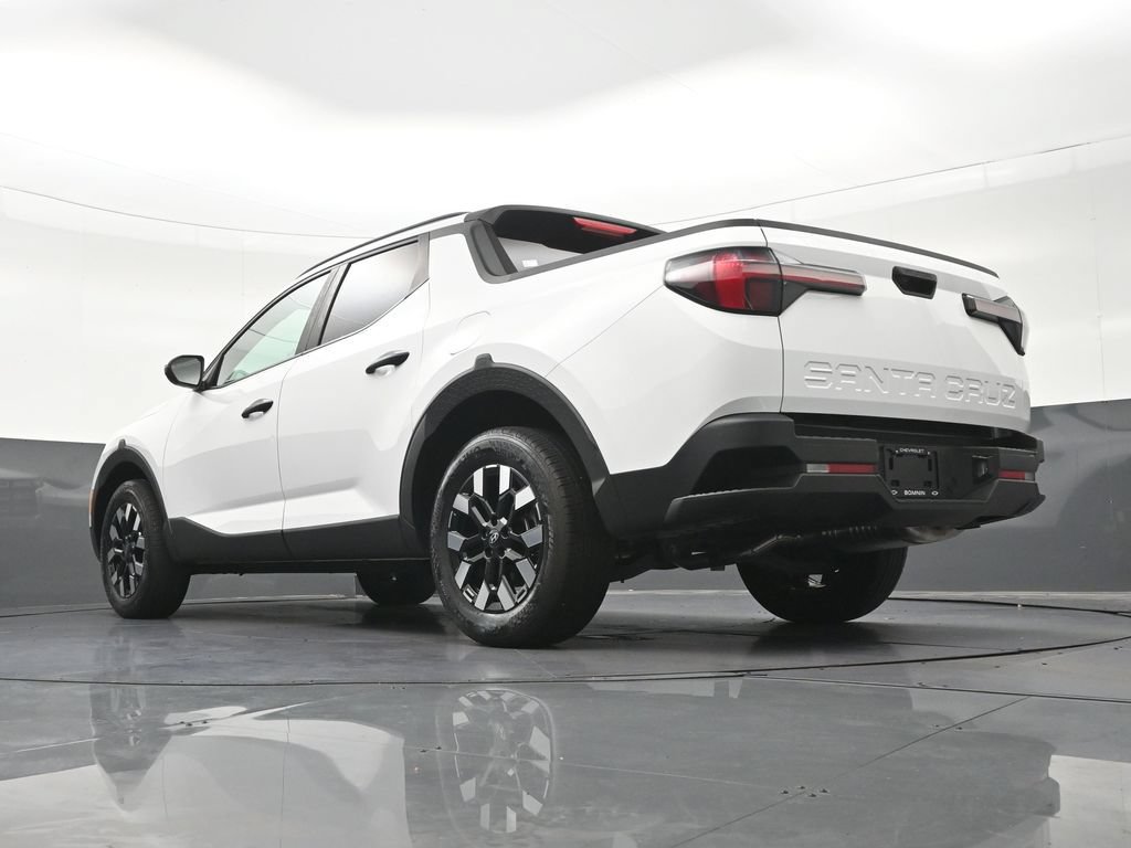 Used 2025 Hyundai Santa Cruz SEL FWD image 25