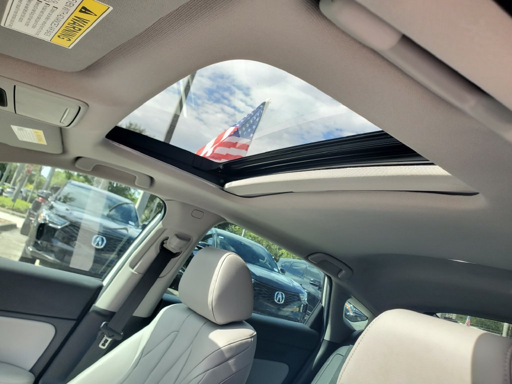 Certified 2025 Acura Integra FWD image 17
