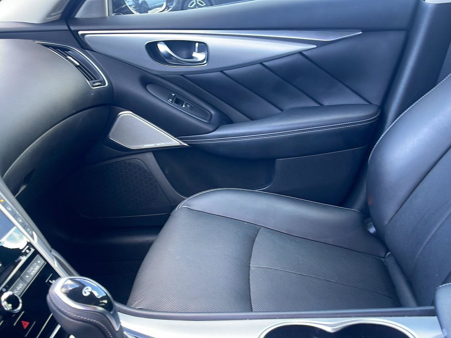 Used 2023 INFINITI Q50 Luxe w/ Cargo Package RWD image 30