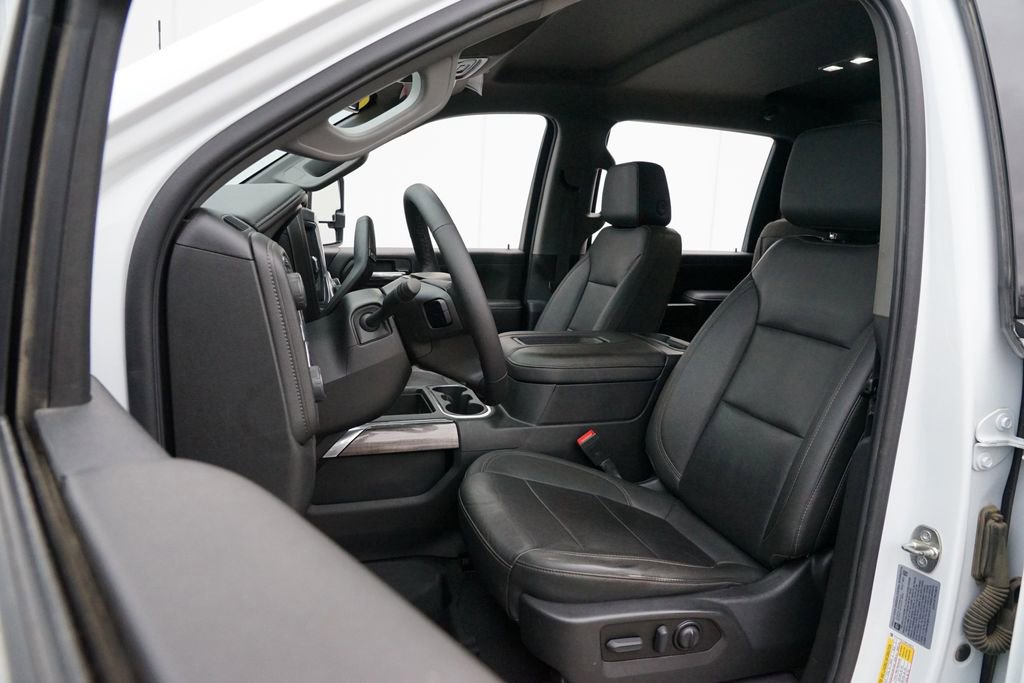 Used 2022 Chevrolet Silverado 3500 LTZ image 13