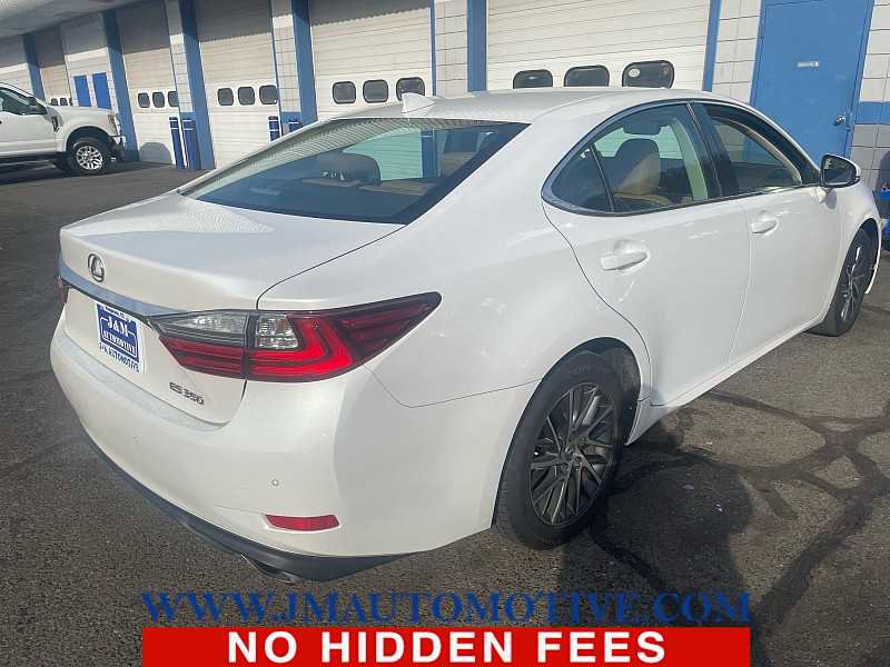 Used 2017 Lexus ES 350 w/ Navigation System Package image 3