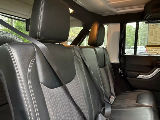 Used 2015 Jeep Wrangler Unlimited Sport image 27