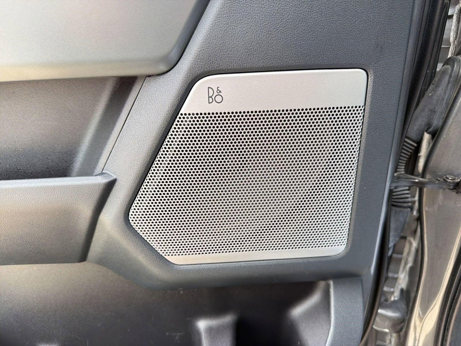 Used 2023 Ford F150 Lariat w/ Equipment Group 502A High image 22