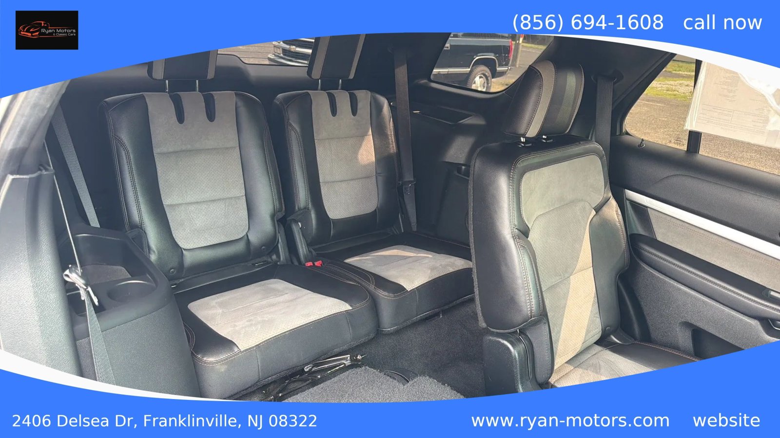Used 2017 Ford Explorer XLT w/ XLT Appearance Package AWD/4WD image 21