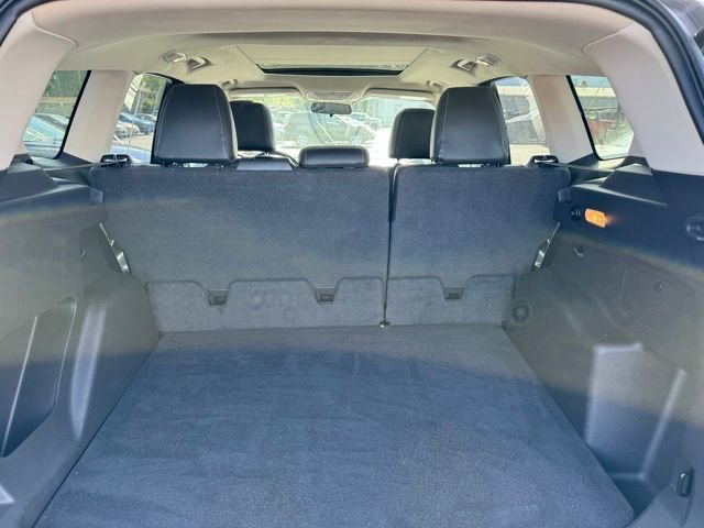 Used 2017 Ford Escape SE w/ SE Leather Comfort Package AWD/4WD image 14
