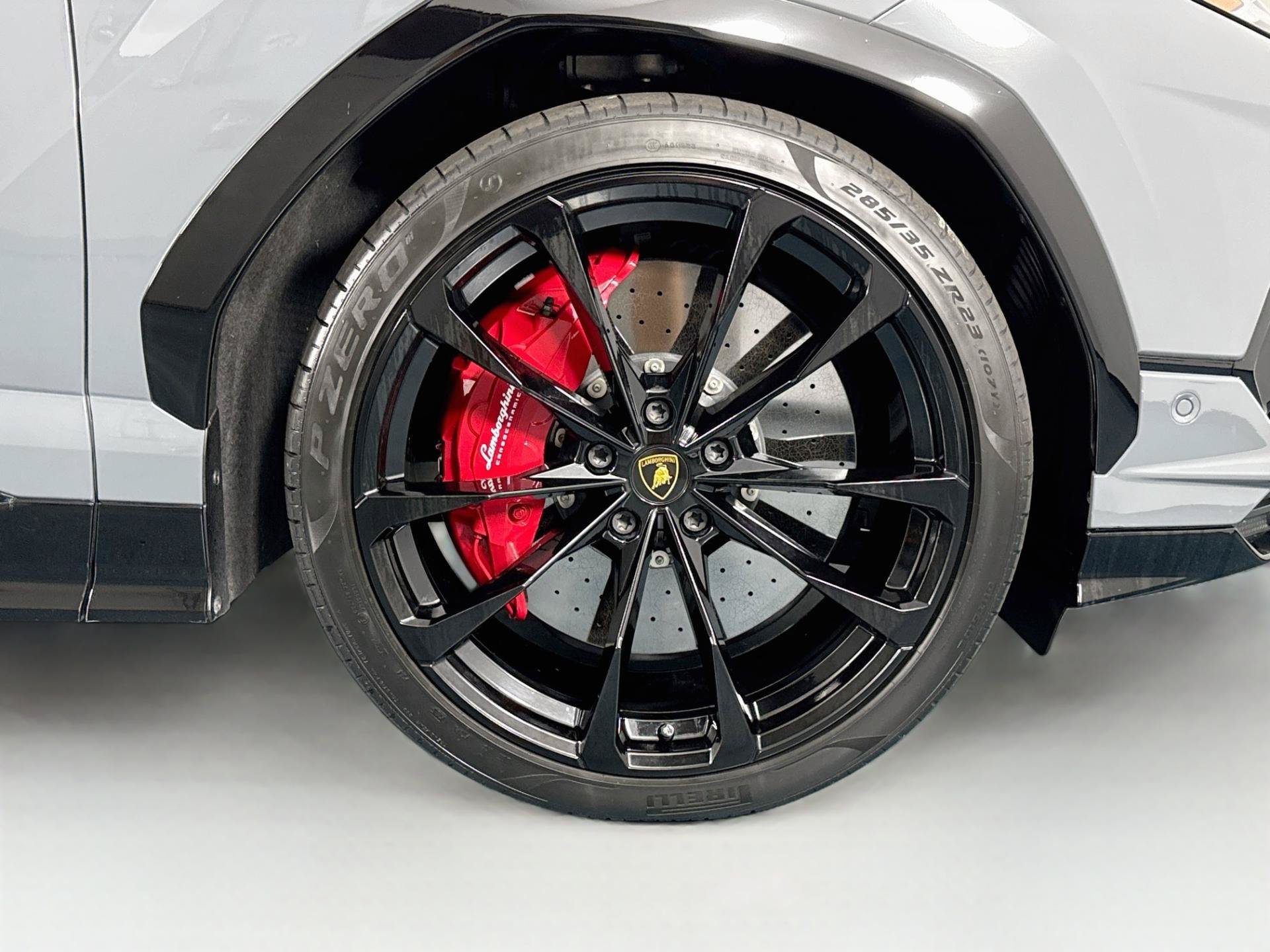 Used 2024 Lamborghini Urus S AWD/4WD image 55