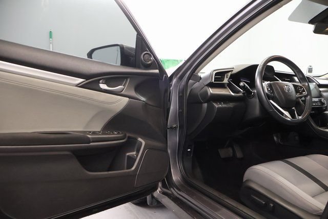 Used 2019 Honda Civic EX image 8