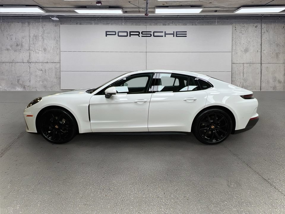New 2026 Porsche Panamera 4 AWD/4WD image 2