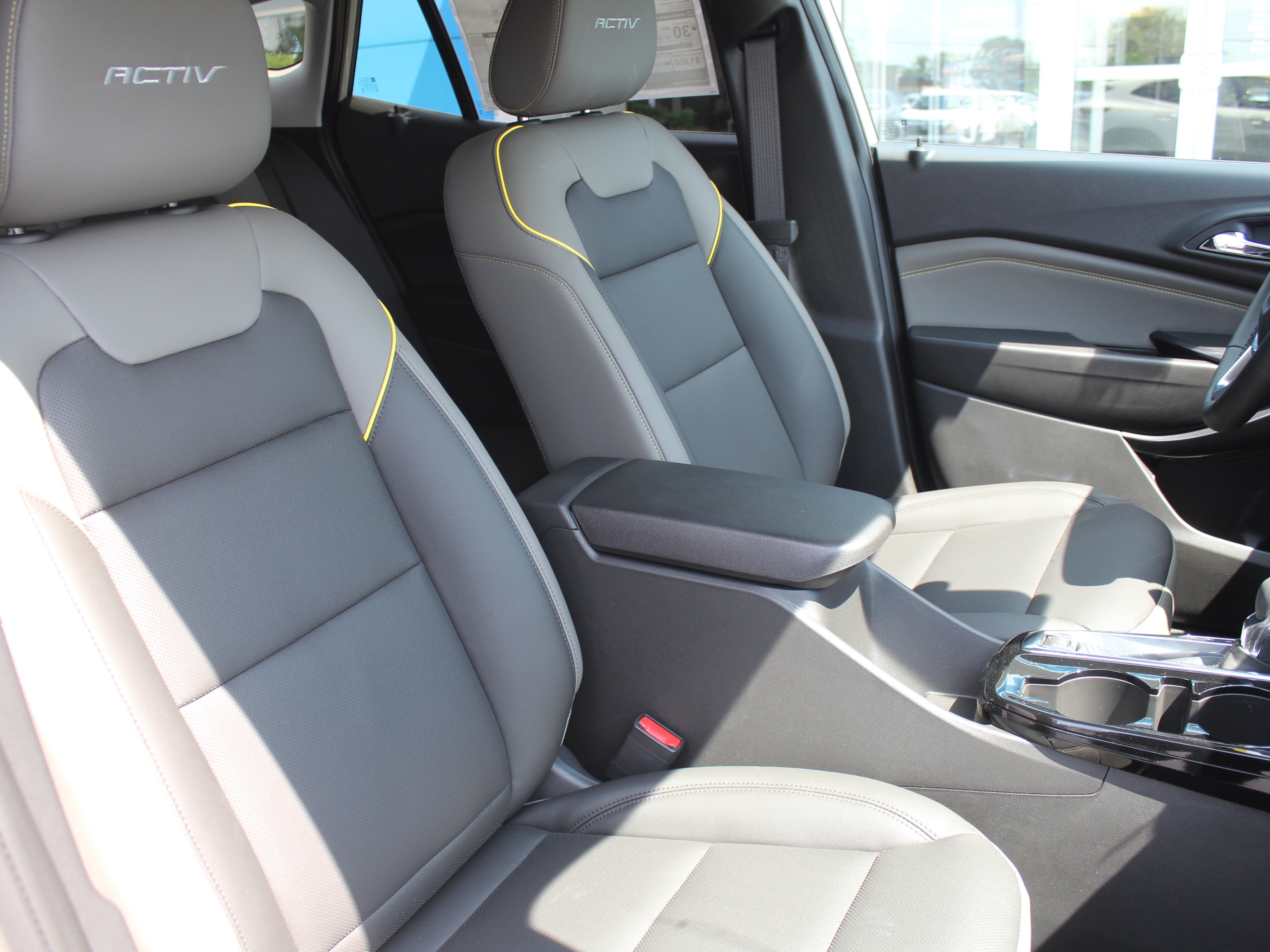 New 2026 Chevrolet Trax ACTIV w/ Driver Confidence Package FWD image 16