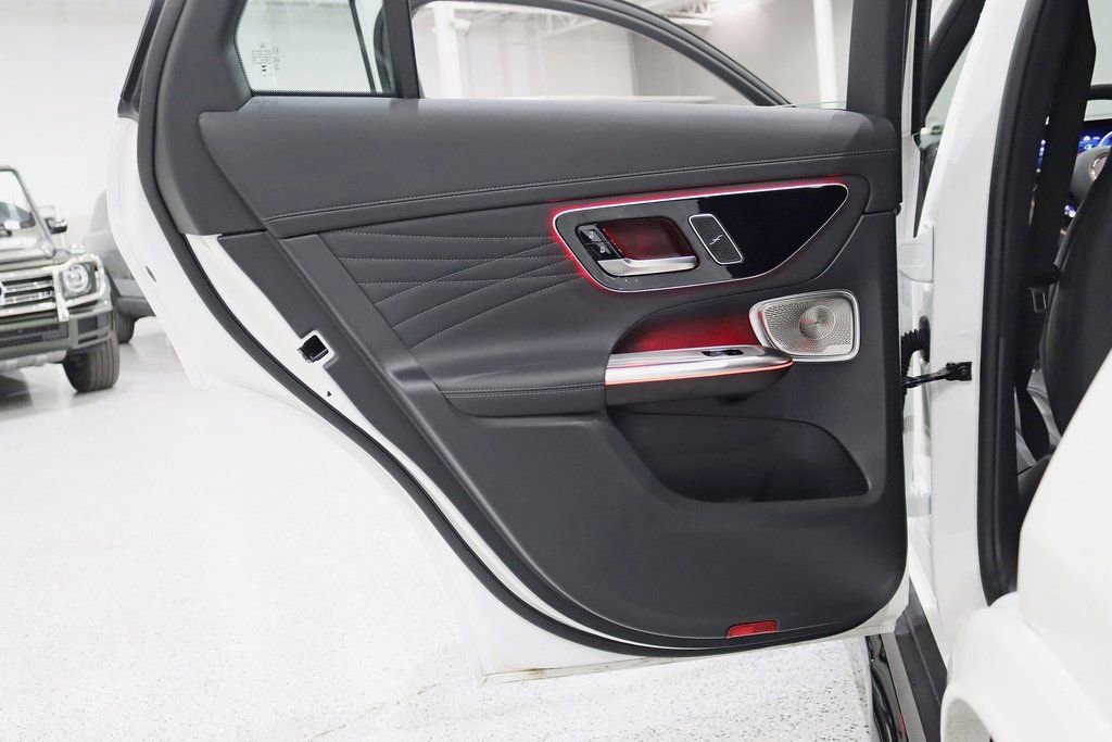 Used 2025 Mercedes-Benz GLC 63 AMG S image 38