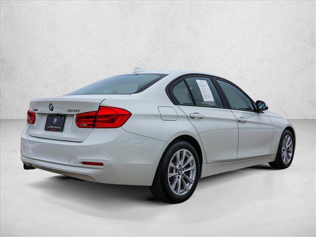 Used 2018 BMW 320i xDrive Sedan image 5