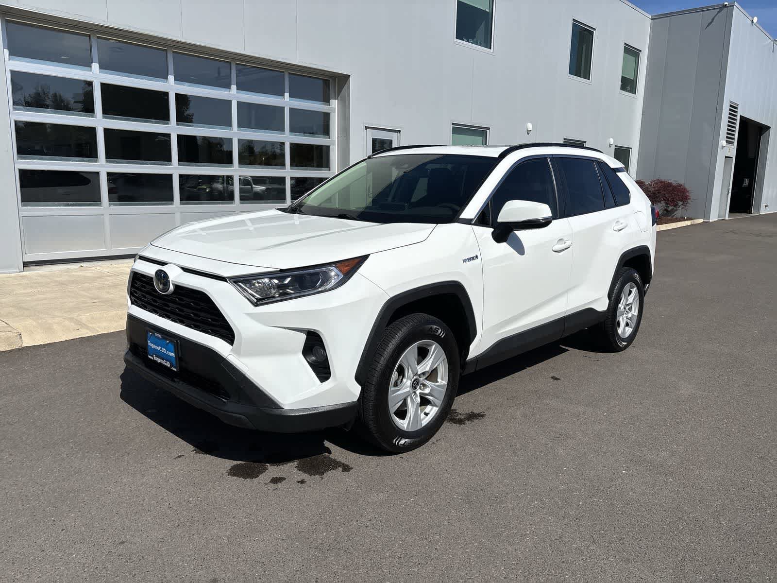 Used 2020 Toyota RAV4 XLE w/ Convenience Package