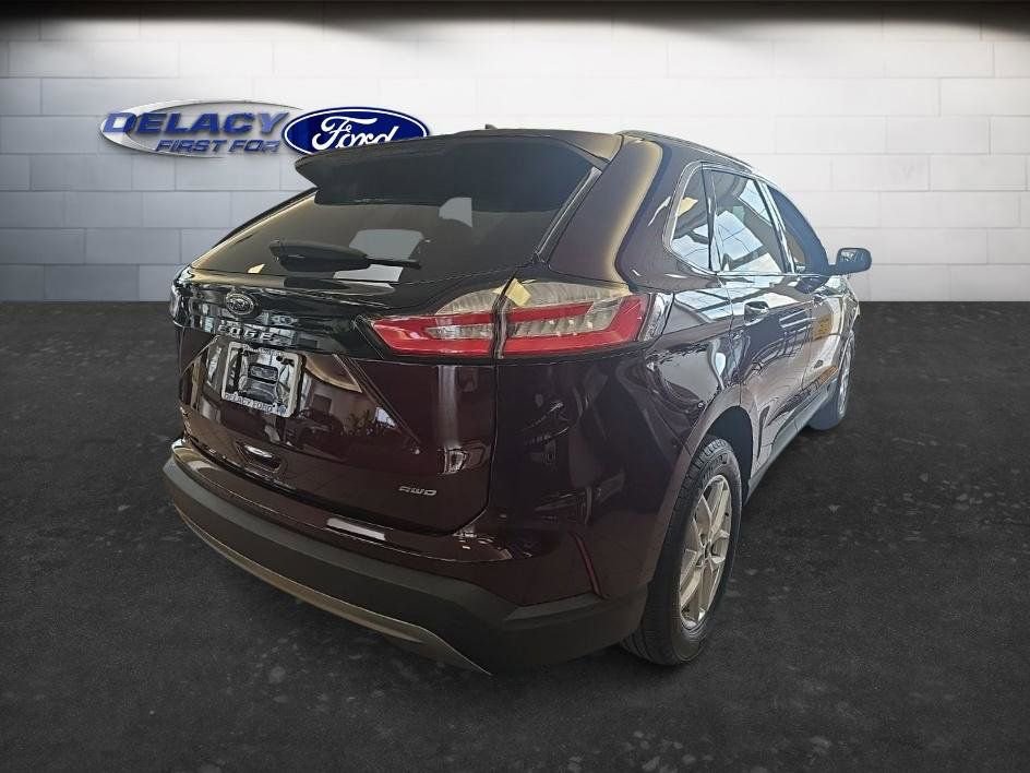 Used 2023 Ford Edge SEL AWD/4WD image 7