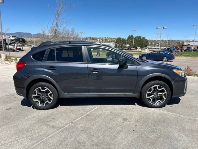 Used 2016 Subaru Crosstrek 2.0i Premium w/ Moonroof Package AWD/4WD image 9