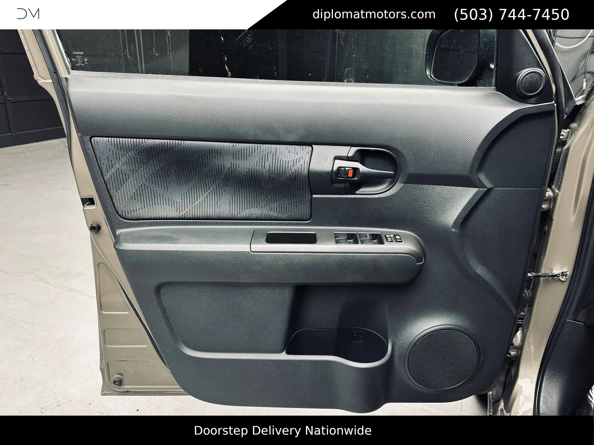Used 2012 Scion xB FWD image 23