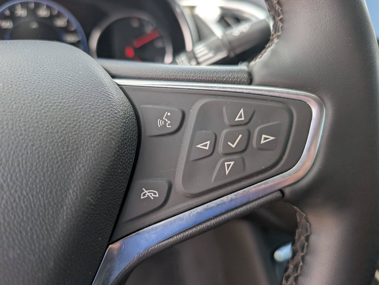 Used 2024 Chevrolet Malibu LT FWD image 23