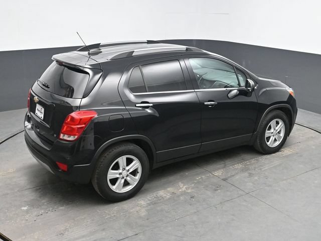Used 2020 Chevrolet Trax LT w/ LT Convenience Package FWD image 31