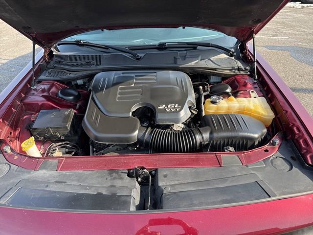 Certified 2018 Dodge Challenger SXT Plus image 28