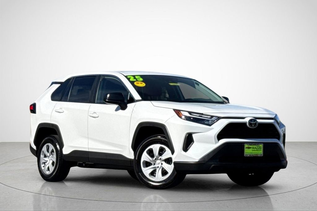 Used 2025 Toyota RAV4 LE image 2