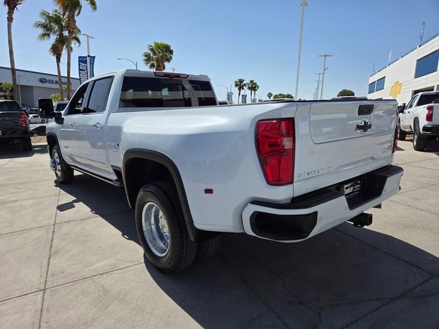 Certified 2026 Chevrolet Silverado 3500 High Country w/ High Country Premium Package AWD/4WD image 4