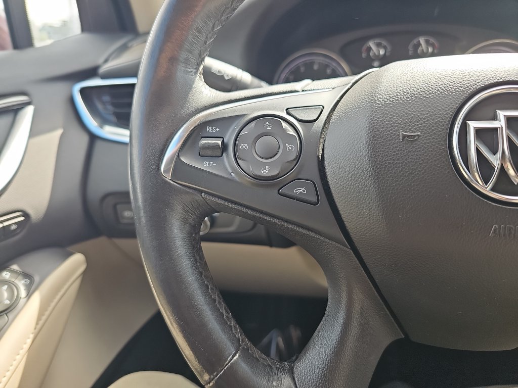 Used 2018 Buick Enclave Premium w/ Experience Buick Package AWD/4WD image 17