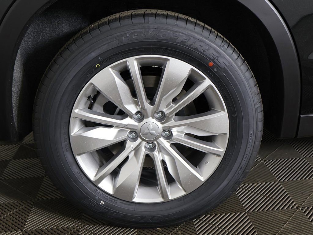 New 2026 Mitsubishi Outlander ES AWD/4WD image 22