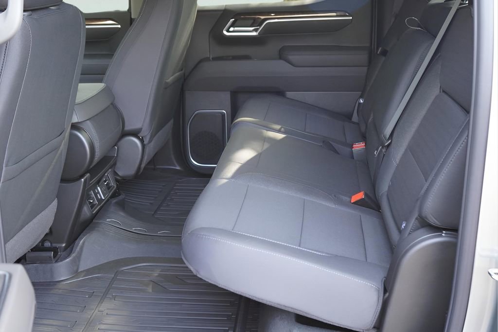New 2026 GMC Sierra 1500 Elevation image 23