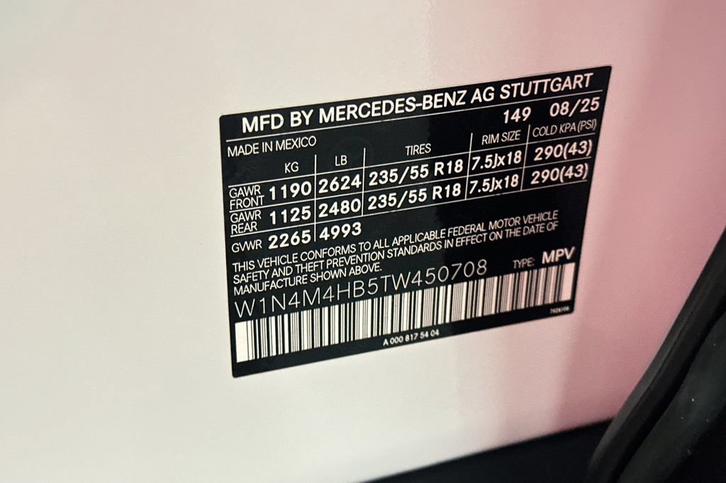 Certified 2026 Mercedes-Benz GLB 250 4MATIC image 38