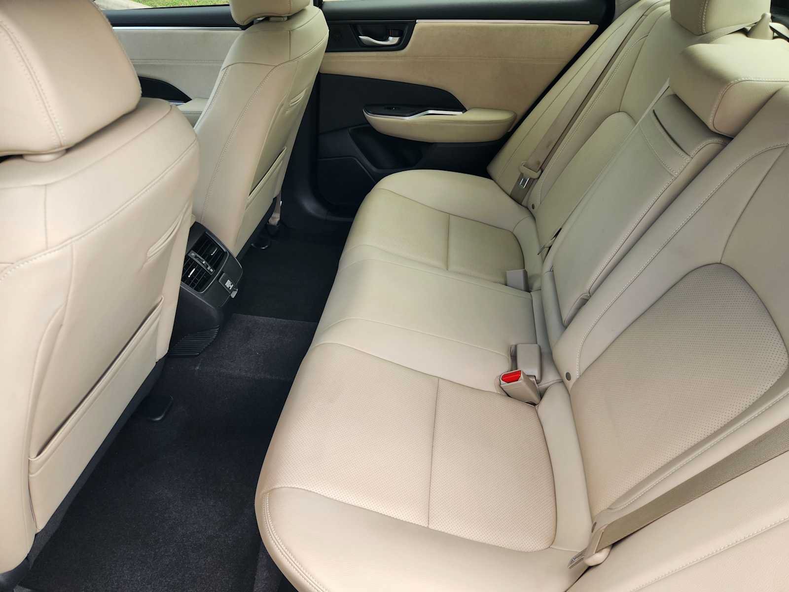 Used 2018 Honda Clarity Touring image 29