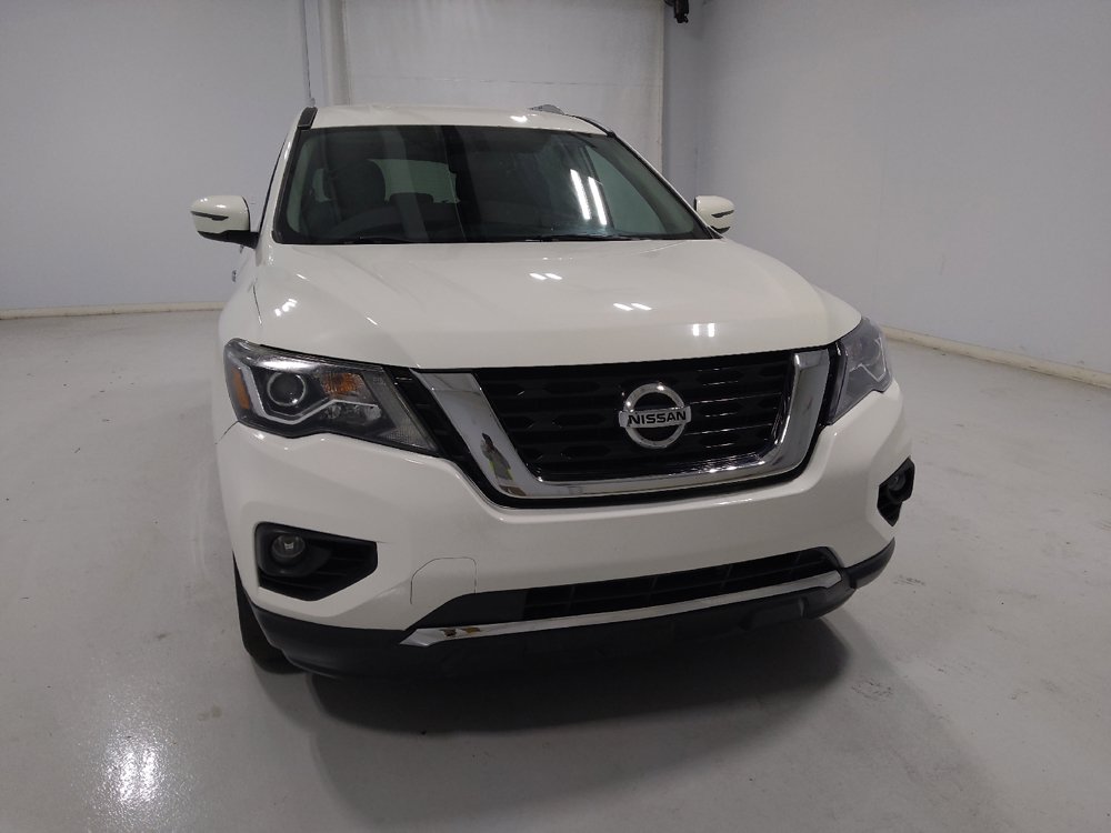 Used 2020 Nissan Pathfinder SV AWD/4WD image 14