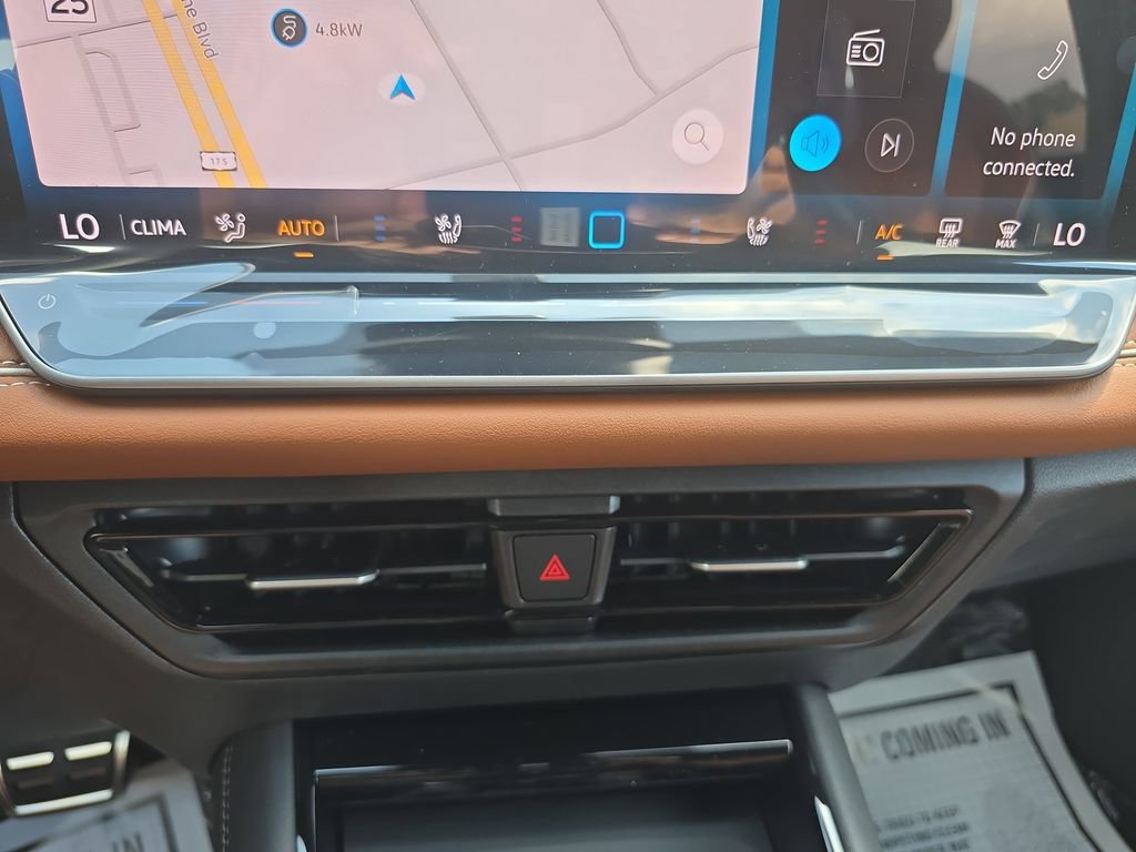 New 2026 Volkswagen Tiguan SEL R-Line AWD/4WD image 17