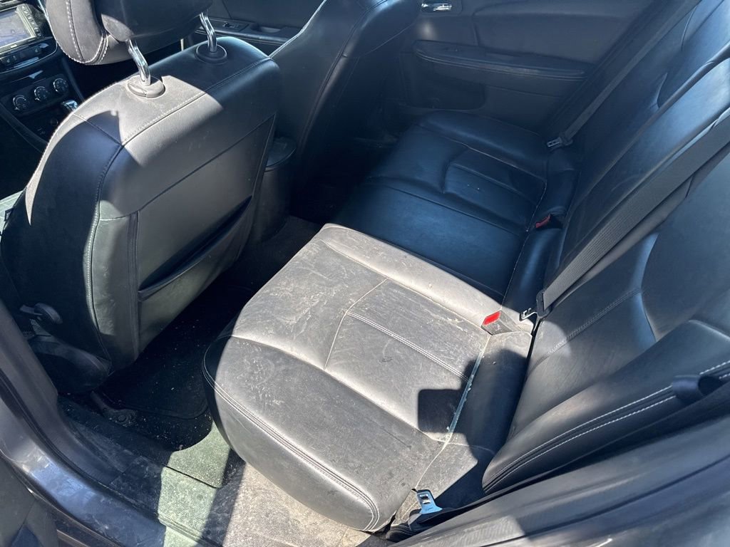 Used 2013 Chrysler 200 Limited FWD image 14