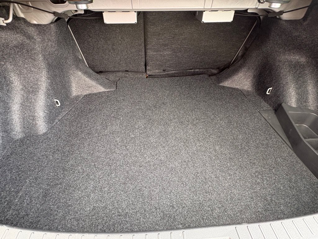 Used 2010 Toyota Corolla LE w/ All Weather Guard Pkg FWD image 12