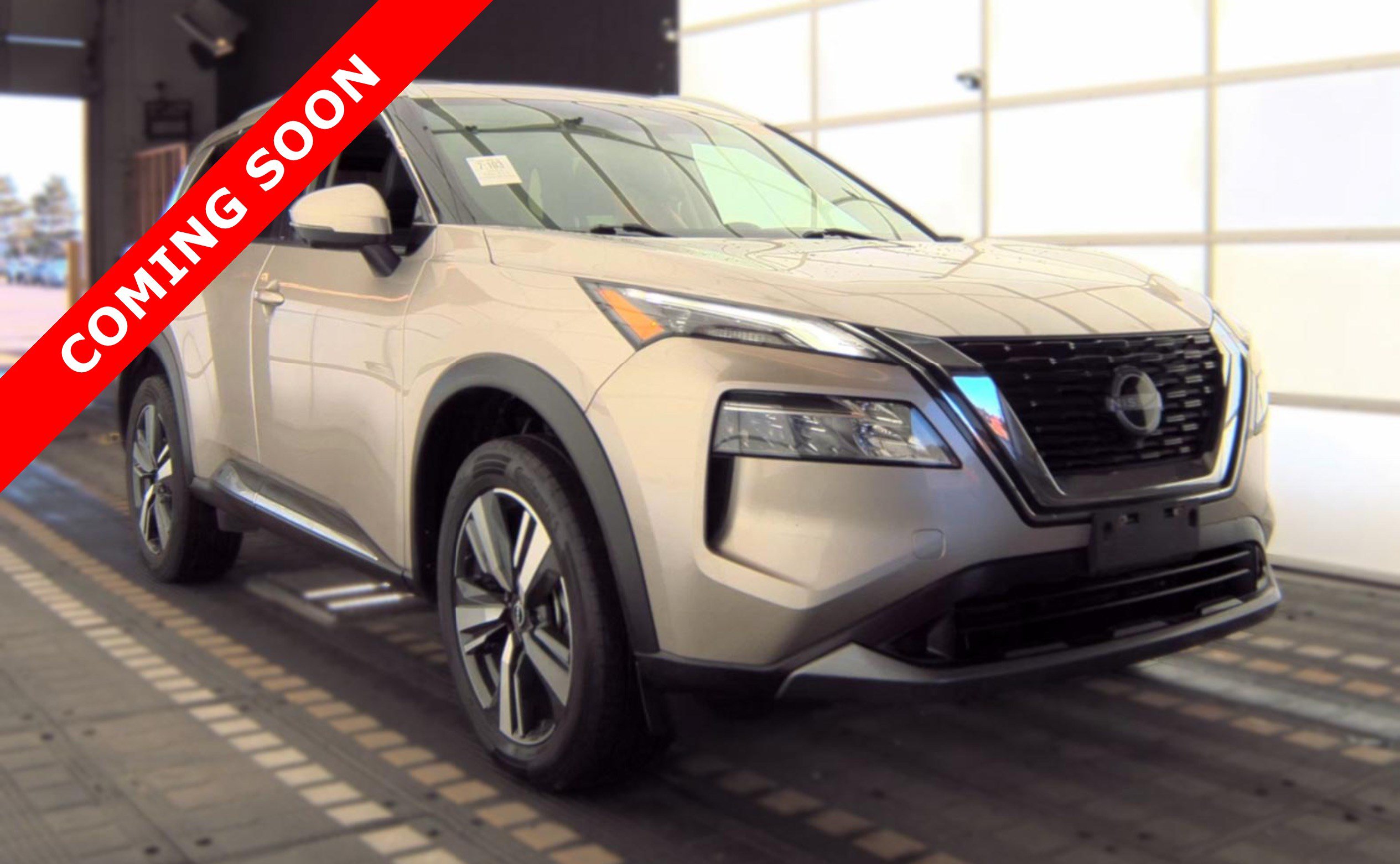 Used 2023 Nissan Rogue SL AWD/4WD image 3
