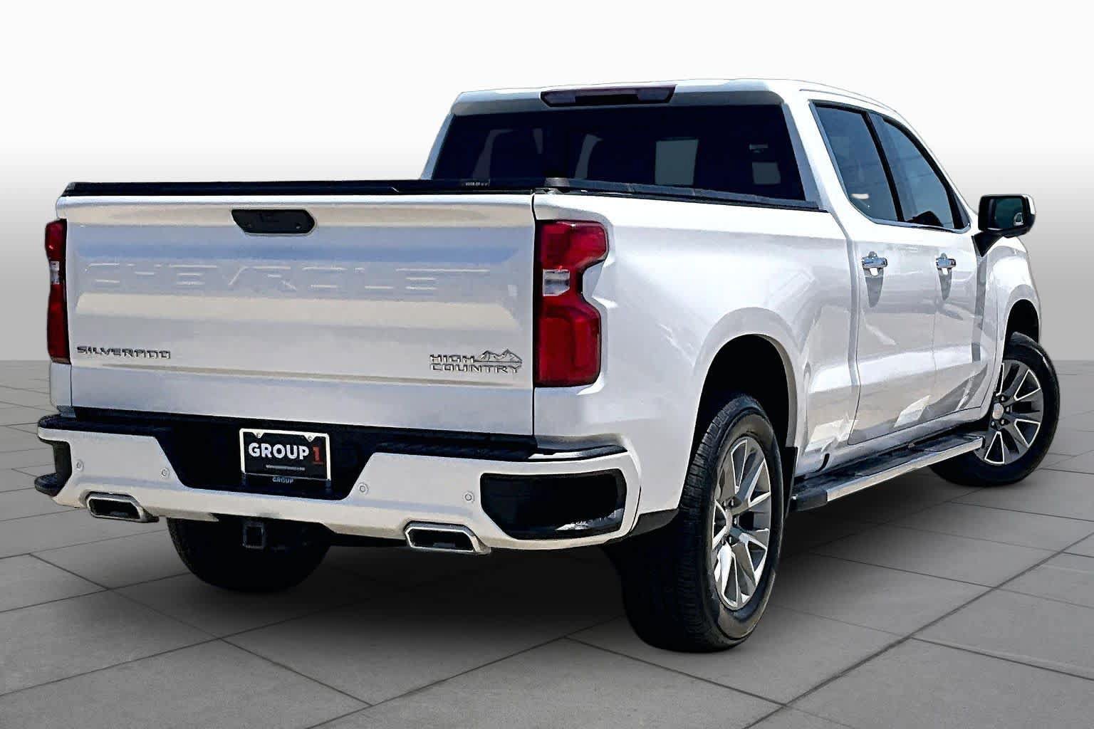 Used 2022 Chevrolet Silverado 1500 High Country AWD/4WD image 13
